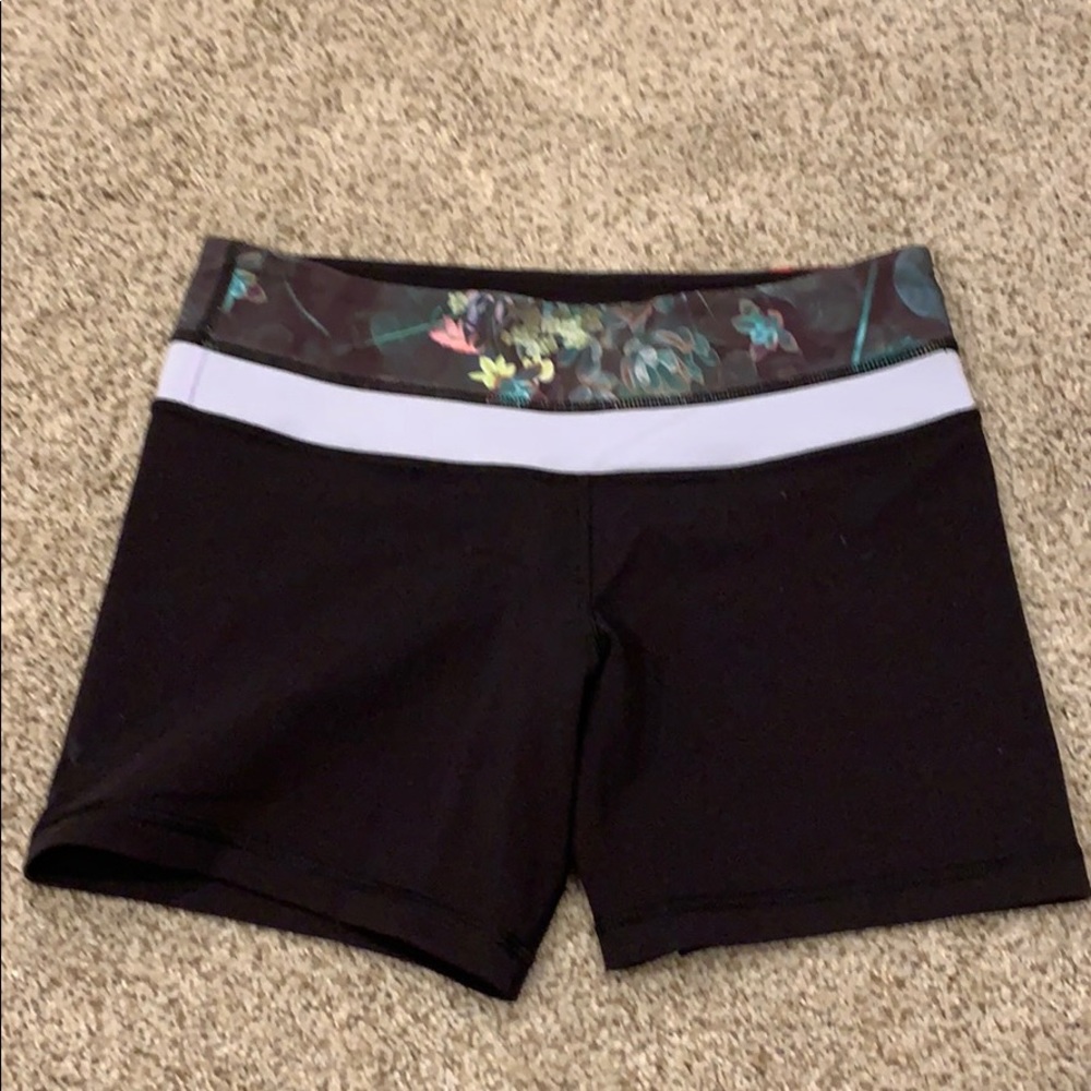 lululemon spandex 4”